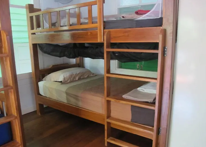 The Oasis (adults Only) Ostello