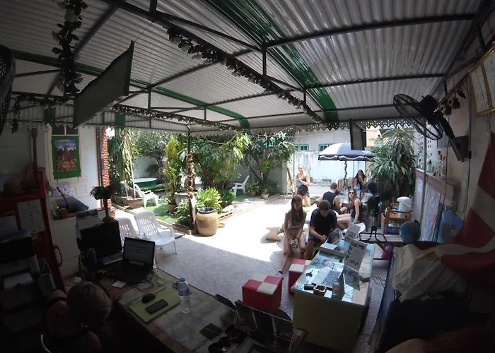 Ostello The Oasis (adults Only) *